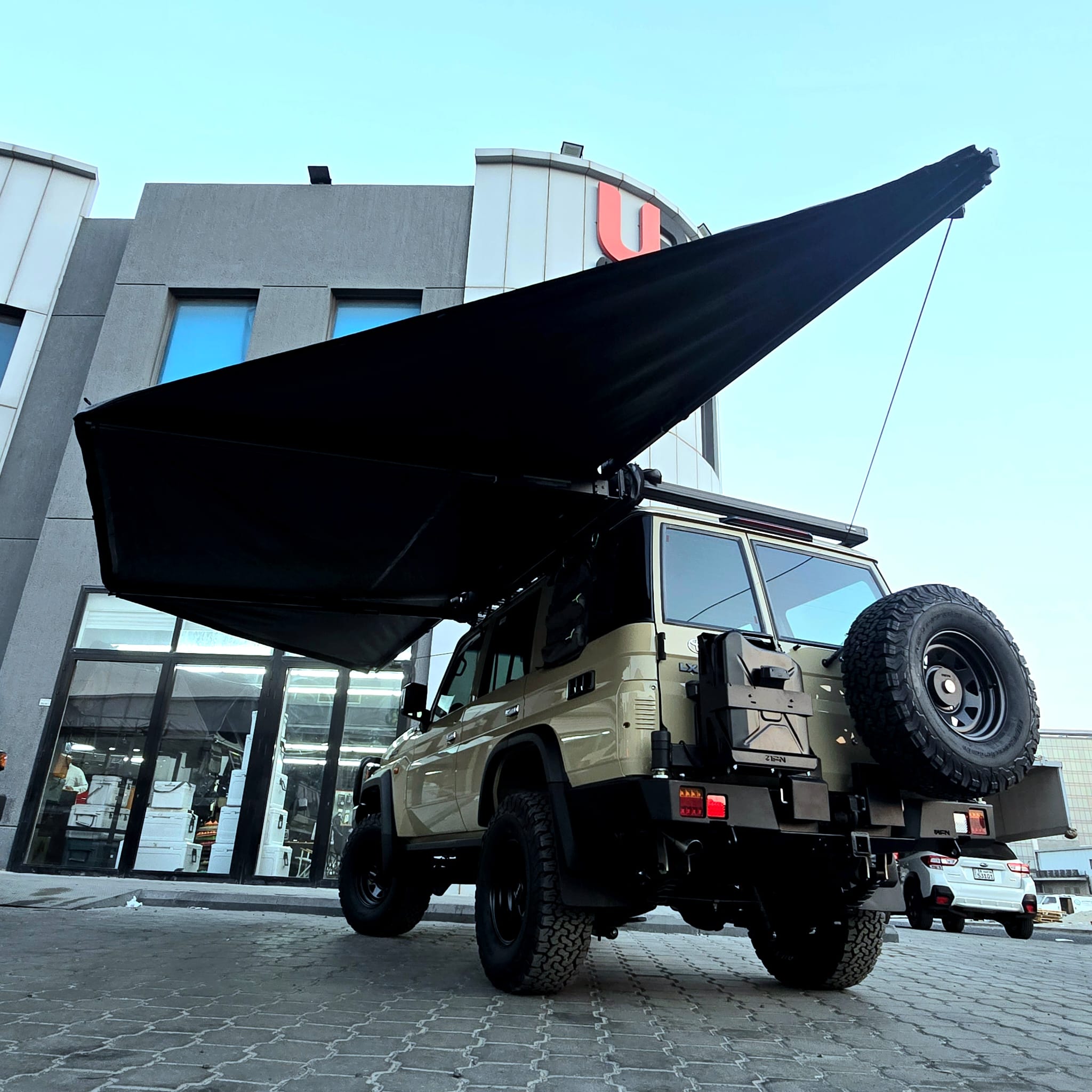 DELTAWING 180° AWNING with bracket + storage bag + led with dimmer