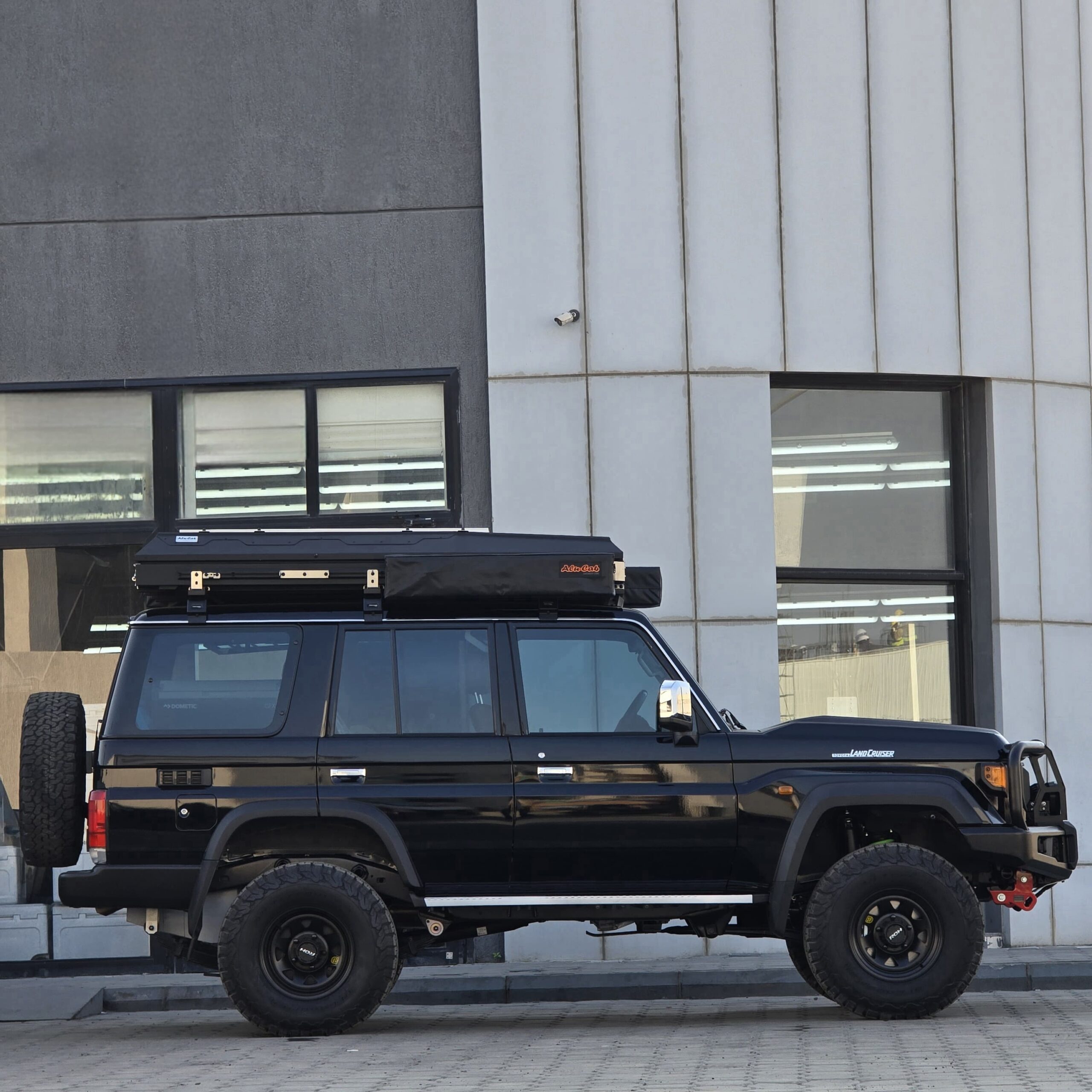 GEN 3-R EXPEDITION ROOFTOP TENT