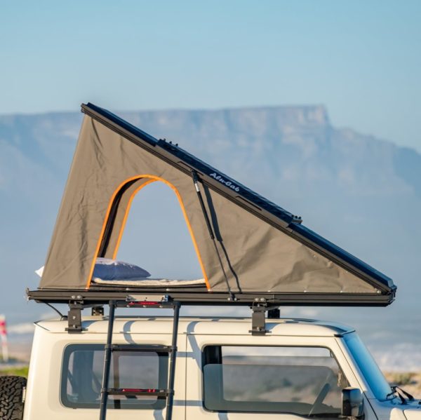 LT-50 LIGHTWEIGHT ROOFTOP TENT