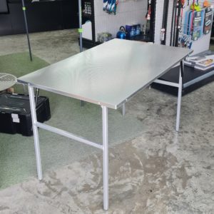 ROOF RACK TRAY WITH TABLE AND TABLE BRACKET