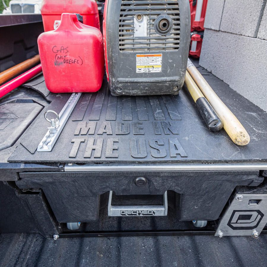 TRUCK BED BATTLE MAT