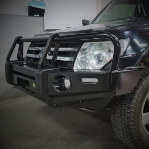 PAJERO DELUXE BULL BAR