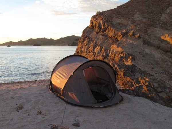 FLIP POP TENT – BY FRONT RUNNER