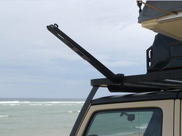 RACK MOUNT SHOWER ARM – BY FRONT RUNNER