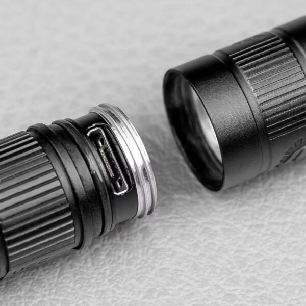 FX220 LED Torch
