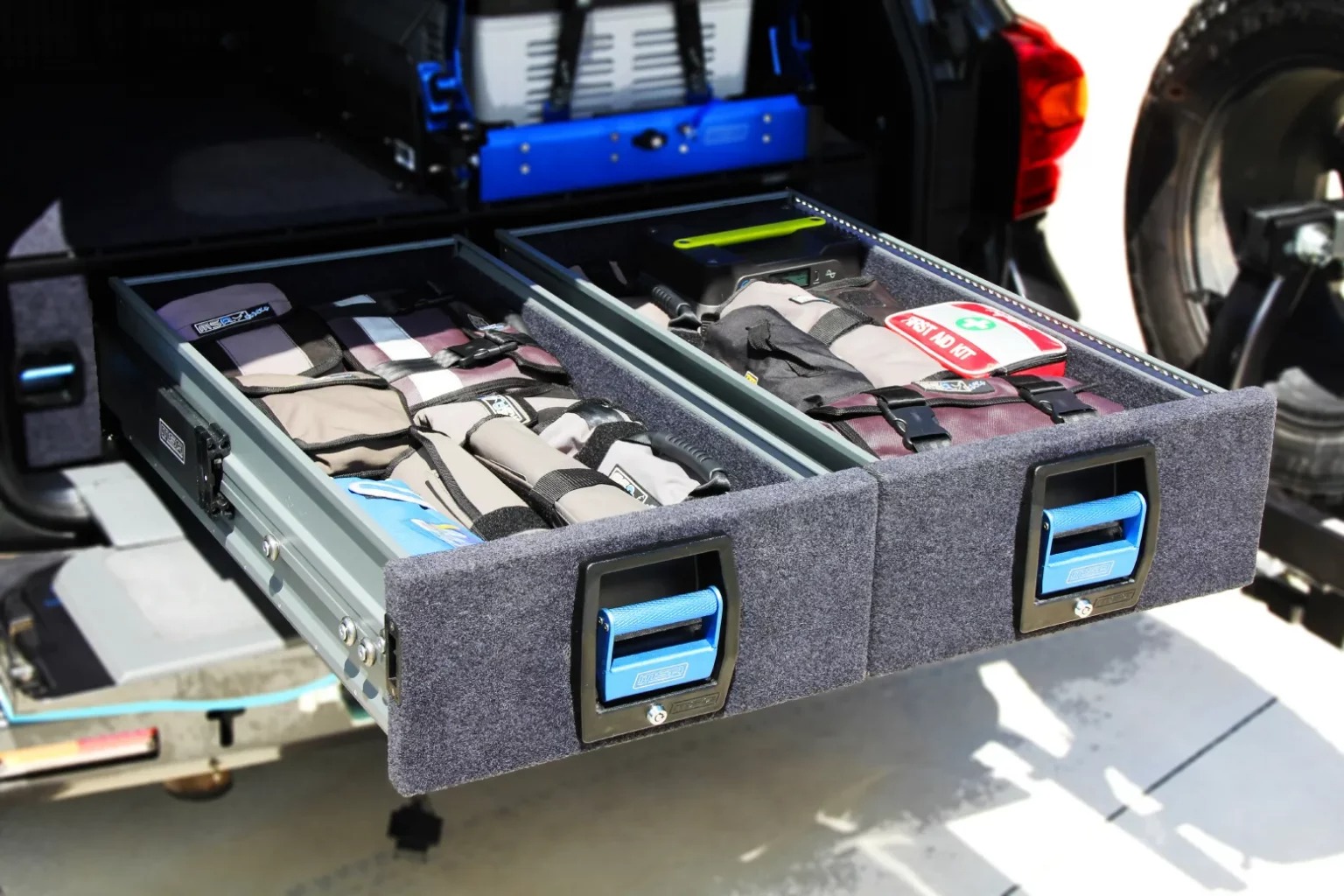 LC200 COMPLETE DUAL STORAGE DRAWER KIT 2008+