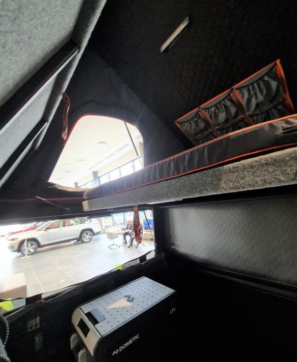 Jeep Gladiator CANOPY CAMPER