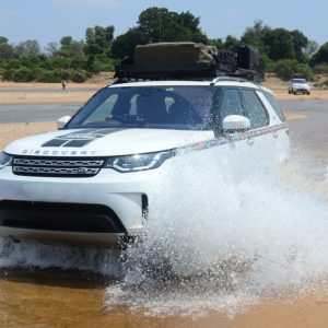 NEW DISCOVERY 5 (2017-CURRENT) EXPEDITION ROOF RACK KIT – KRLD032T