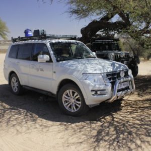 PAJERO LWB CK/BK (2000+) SLIMLINE II ROOF RACK KIT – KRMP018T
