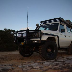 LC78 (2368mm) SLIMLINE II (3/4) ROOF RACK KIT TALL – KRTL040T