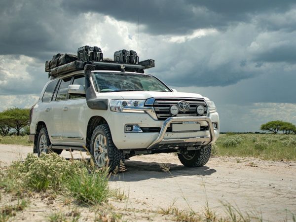 LC200 / LX570 (2166mm) SLIMLINE II ROOF RACK KIT – KRTL028T