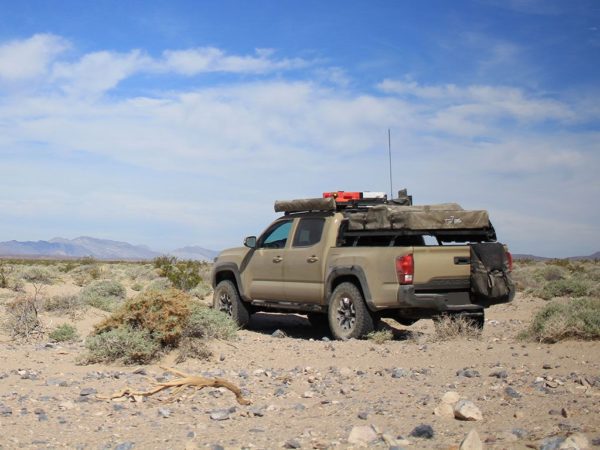 TACOMA DC SLIMLINE II LOAD BED RACK KIT – BY FRONT RUNNER
