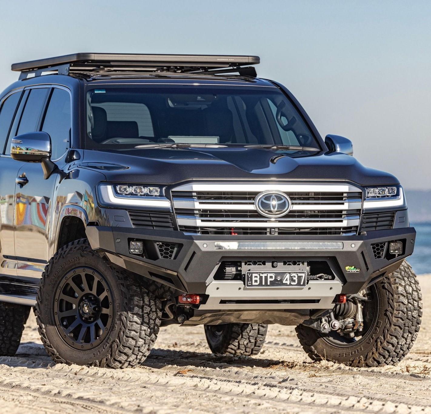 LC300 RAID BULL BAR