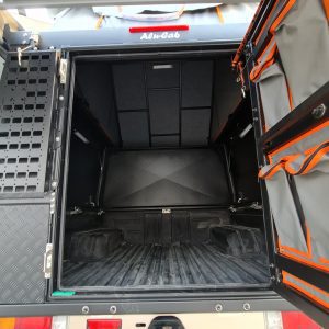 LC79 CANOPY CAMPER