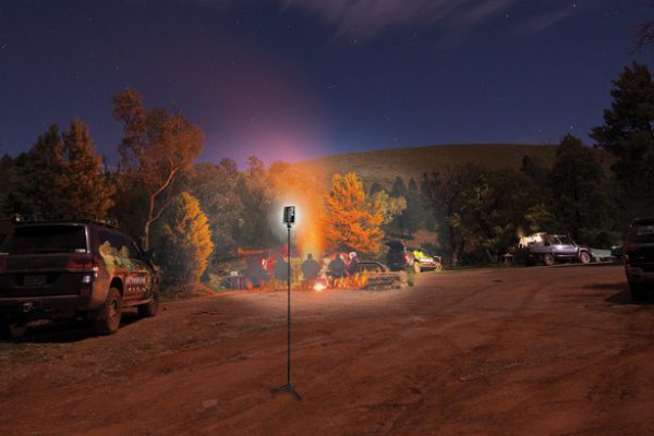 LED AREA LIGHT TRIPOD