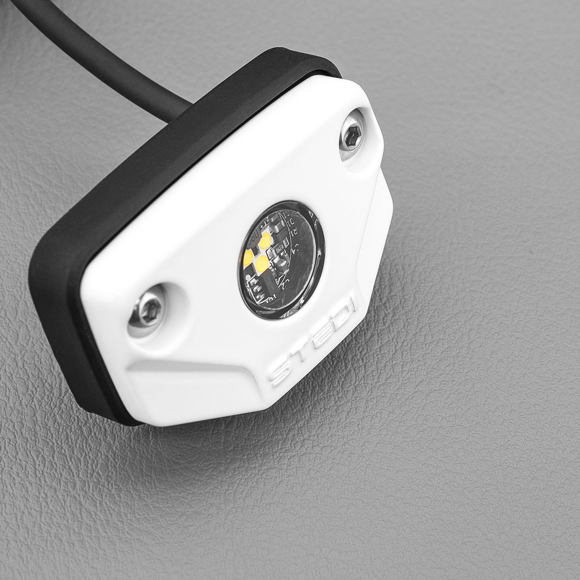SURFACE LED ROCK LIGHT (5700K) | MARINE WHITE