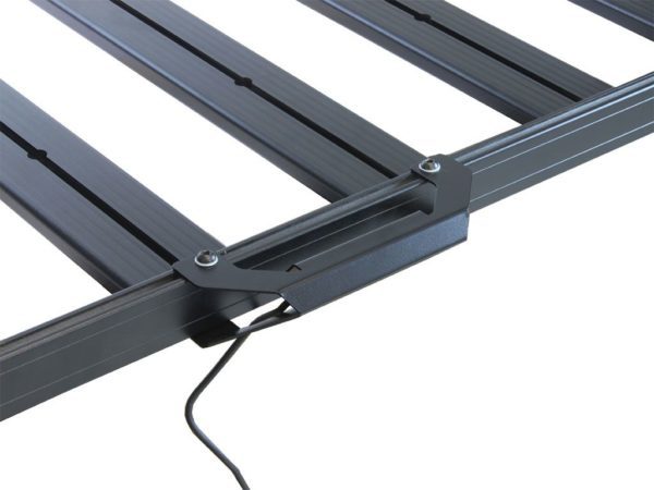HANDLE/LIGHT SLIMLINE II RACK BRACKET – BY FRONT RUNNER