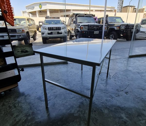 SmartCap Stow Away Table