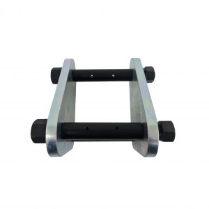 Y61 PICKUP rear Drivers Side GREASABLE SHACKLE