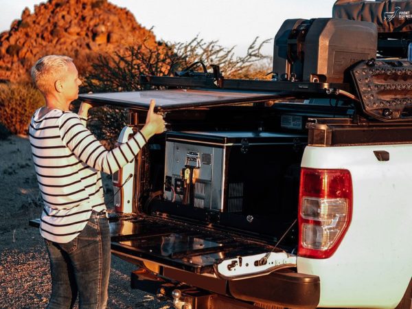 PRO STAINLESS STEEL CAMP TABLE KIT – BY FRONT RUNNER
