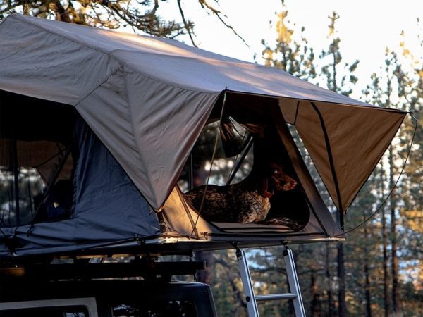 ROOF TOP TENT – BY FRONT RUNNER