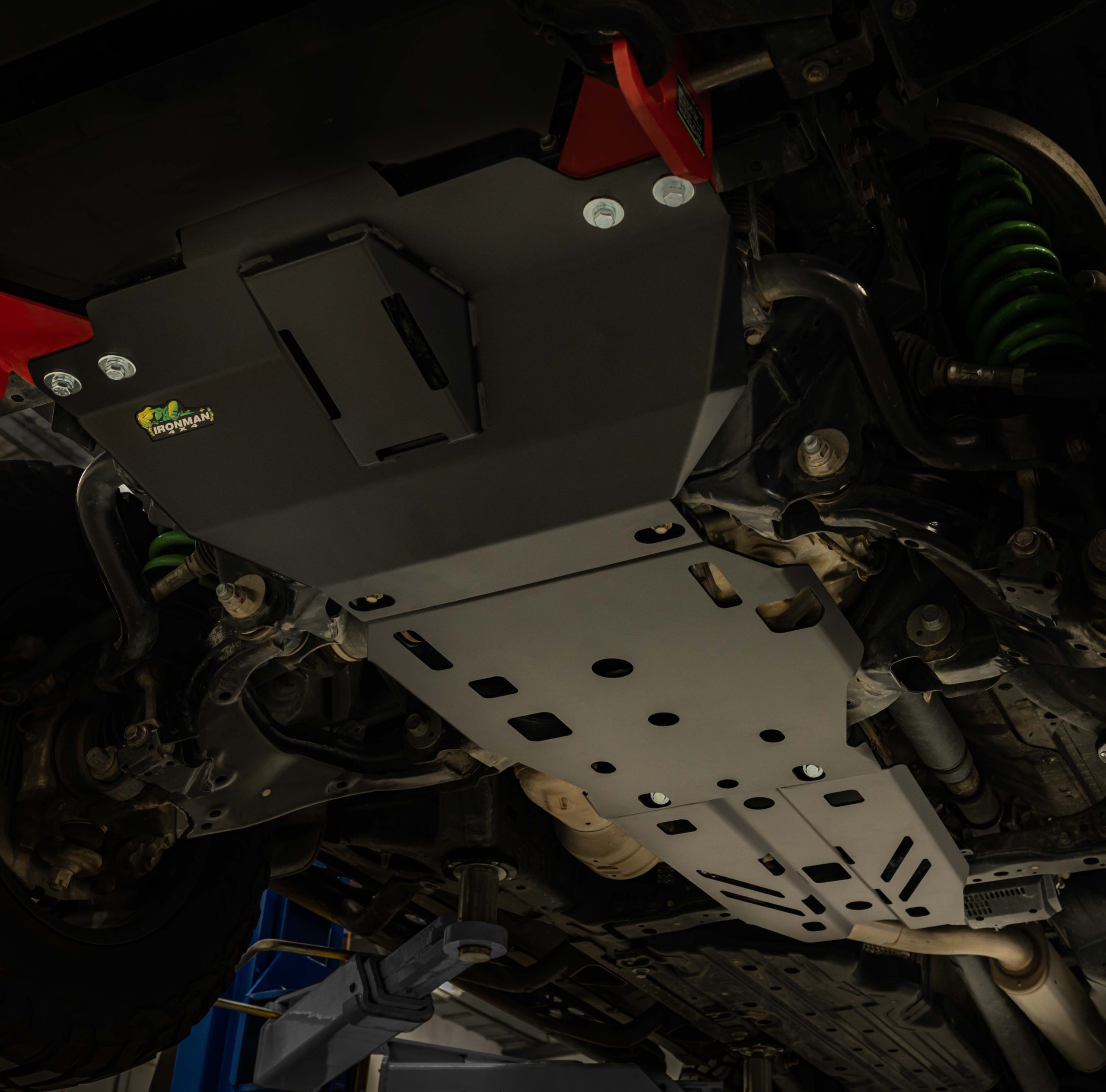 lc300 UNDERBODY PROTECTION